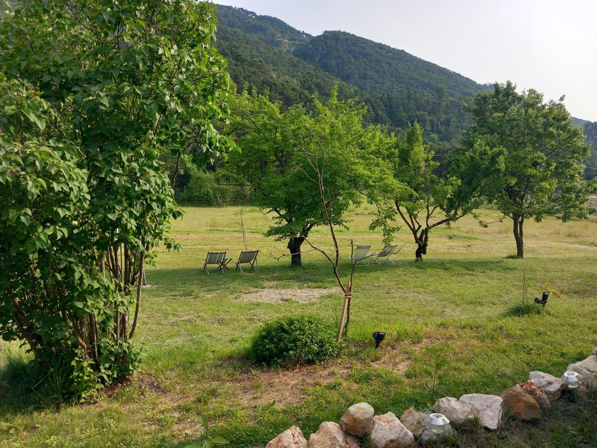 Gite La Mountagna Peyroules Zewnętrze zdjęcie
